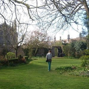 Meet your Posher, Le-ann